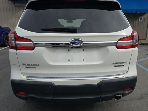 Used 2019 Subaru Ascent Touring w/ Popular Package #3 image 8