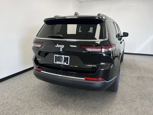 New 2025 Jeep Grand Cherokee L Laredo image 7