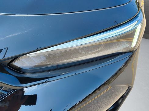 Used 2025 Honda Civic Sport image 12