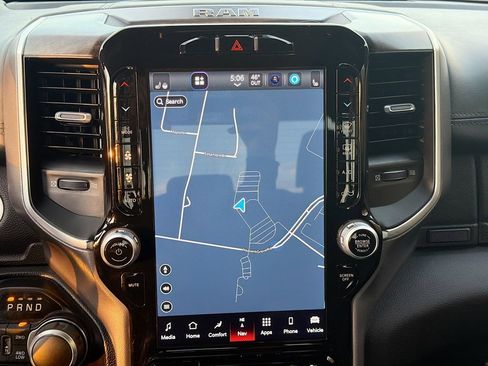 Used 2024 RAM 1500 Lone Star image 31