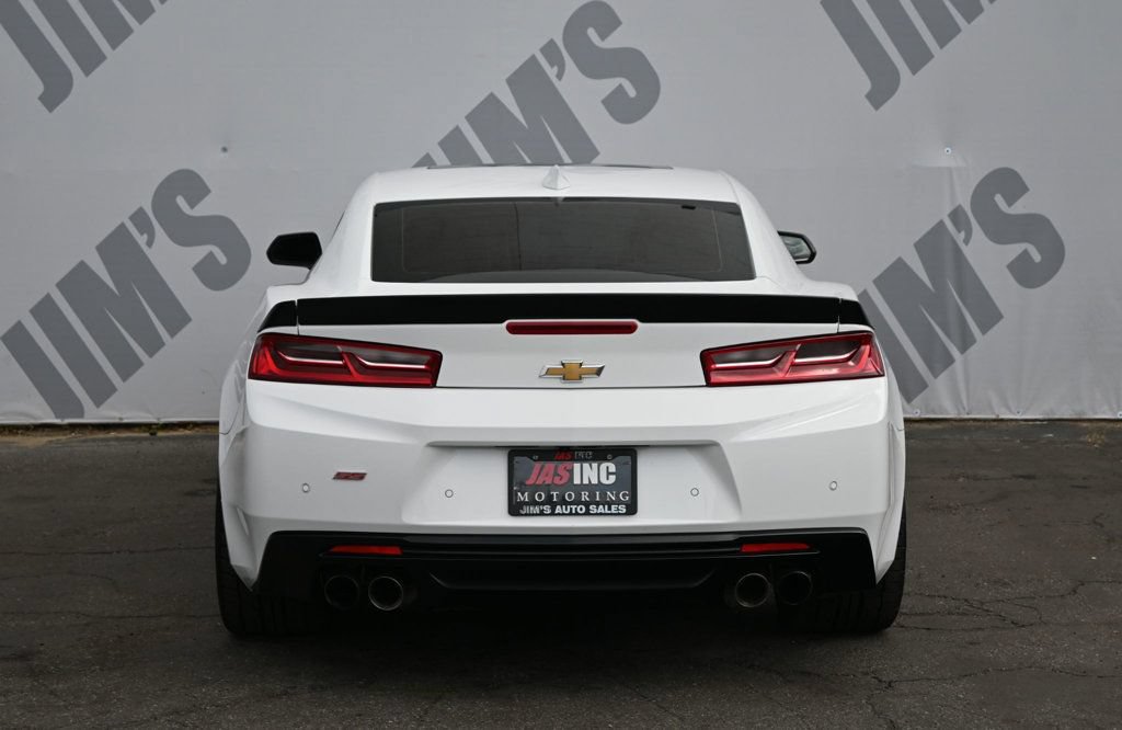 Used 2018 Chevrolet Camaro SS RWD image 6