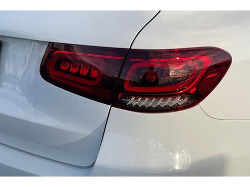 Used 2021 Mercedes-Benz GLC 300 image 50
