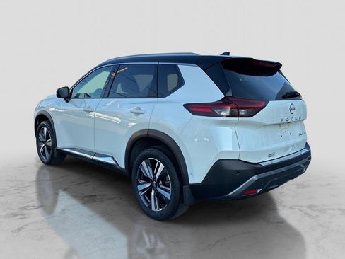 Certified 2023 Nissan Rogue SL w/ SL Premium Package AWD/4WD image 5