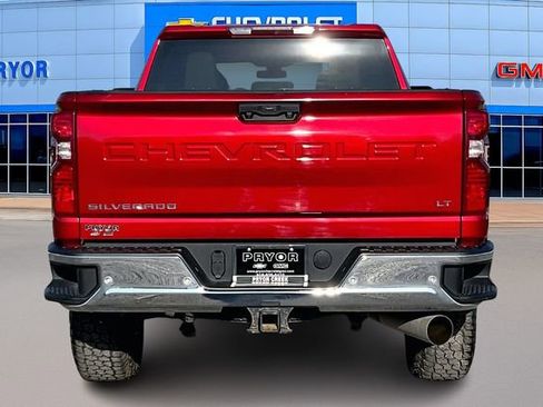 Used 2023 Chevrolet Silverado 2500 LT w/ Convenience Package image 6