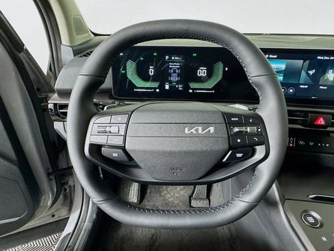 New 2026 Kia Sportage EX image 14