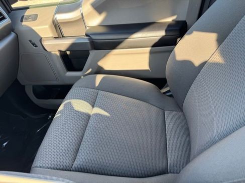 Certified 2019 Ford F150 XLT w/ Equipment Group 302A Luxury AWD/4WD image 16