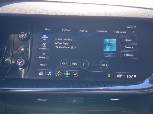 Used 2023 Buick Envision Essence image 25