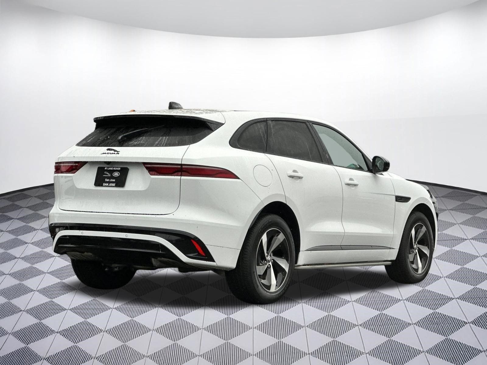 New 2025 Jaguar F-PACE R-Dynamic S AWD/4WD image 8