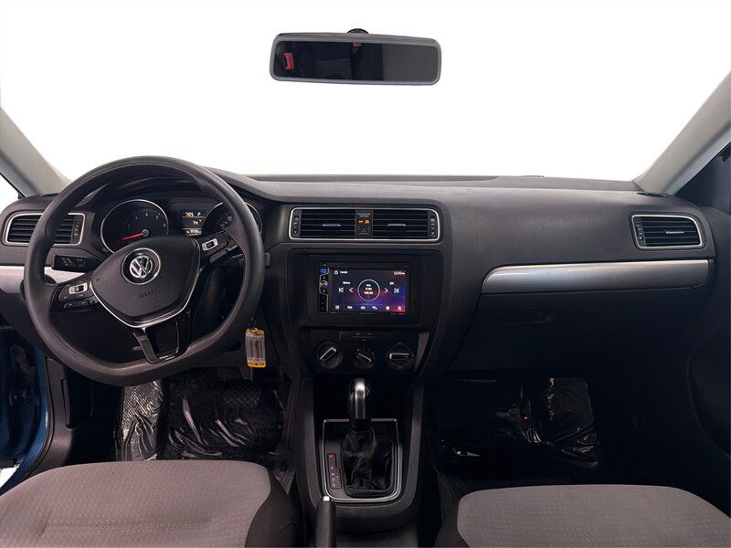 Used 2017 Volkswagen Jetta S FWD image 17