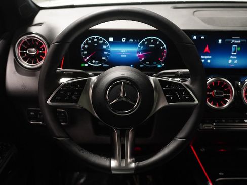 Certified 2026 Mercedes-Benz GLB 250 4MATIC image 16