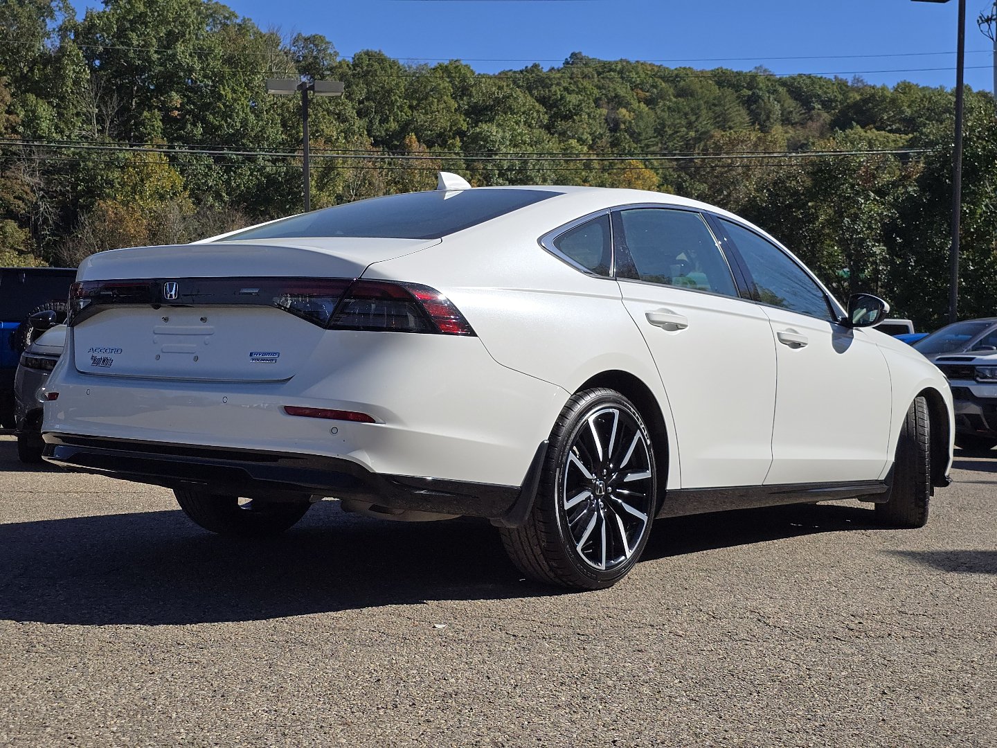 Used 2024 Honda Accord Touring image 18