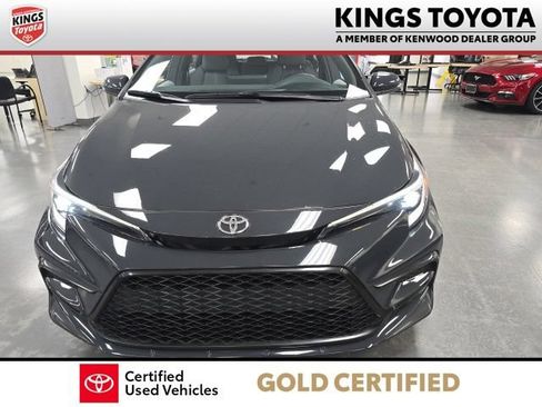 Certified 2024 Toyota Corolla SE FWD image 3