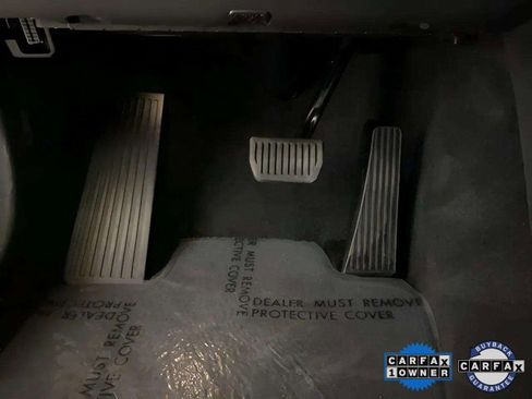 Used 2023 Volvo XC60 B5 Plus image 37