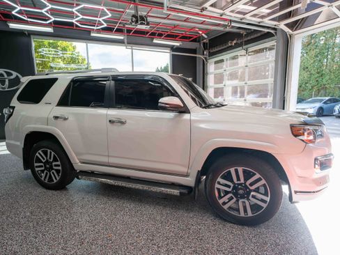 Used 2019 Toyota 4Runner Limited image 5