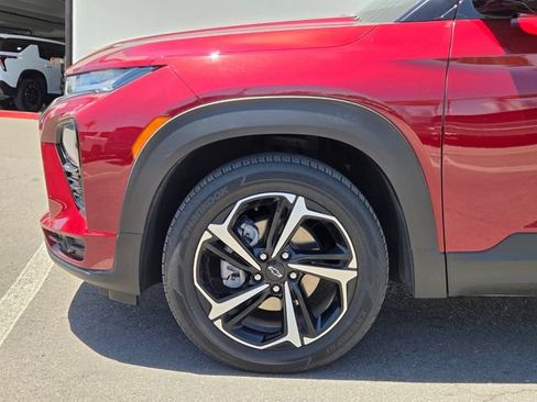 Certified 2023 Chevrolet TrailBlazer RS w/ Convenience Package FWD image 9