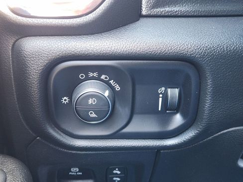 Used 2023 RAM 1500 Lone Star image 25