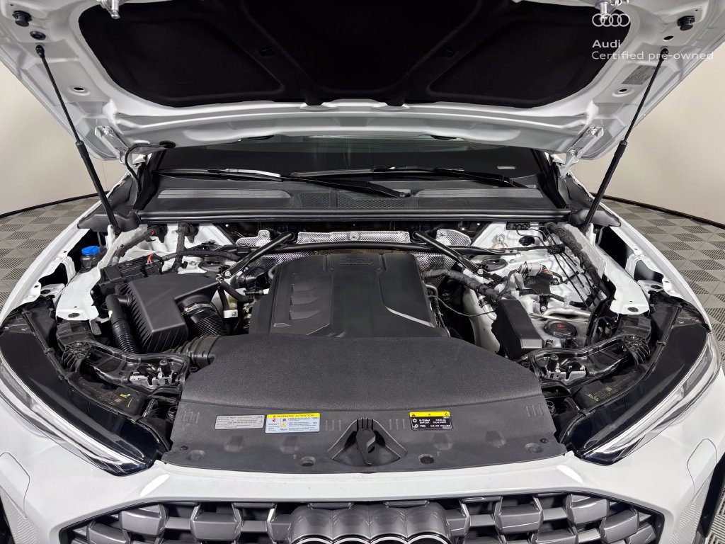 Certified 2025 Audi Q5 Prestige AWD/4WD image 27