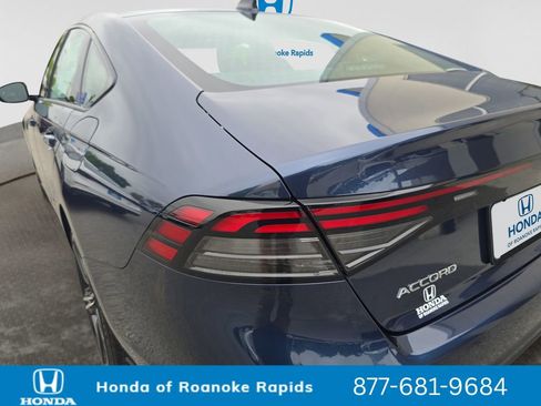 Used 2026 Honda Accord SE image 28