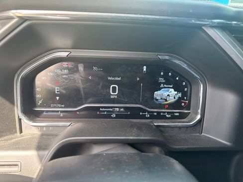 Used 2025 GMC Sierra 1500 Denali AWD/4WD image 15