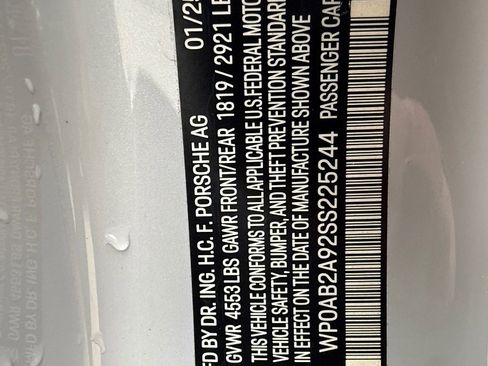 Used 2025 Porsche 911 Carrera 4 GTS image 23