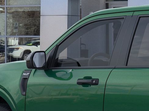 New 2025 Ford Maverick XLT w/ XLT Luxury Package image 22