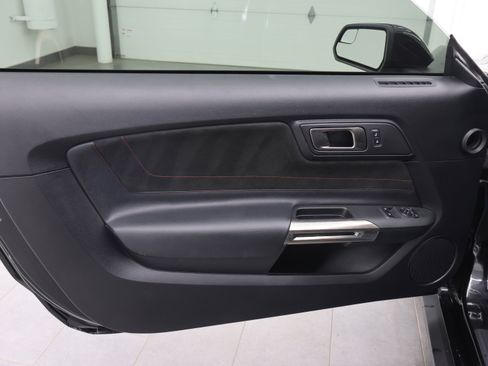 Used 2016 Ford Mustang Shelby GT350R w/ GT350R Equipment Group 920A image 41