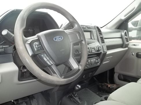 Used 2018 Ford F450 XL w/ Power Equipment Group AWD/4WD image 10