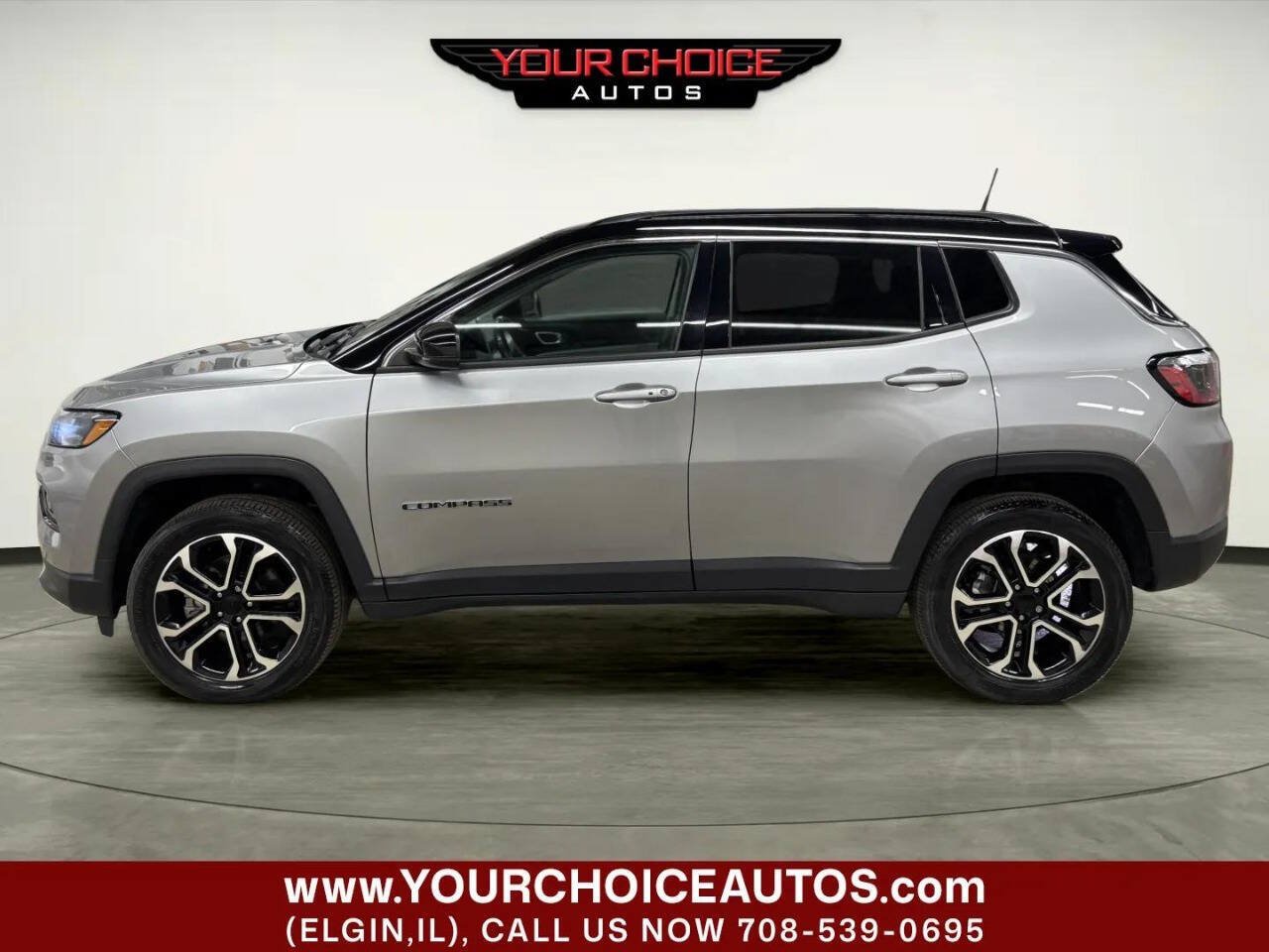 Used 2022 Jeep Compass Limited AWD/4WD image 2