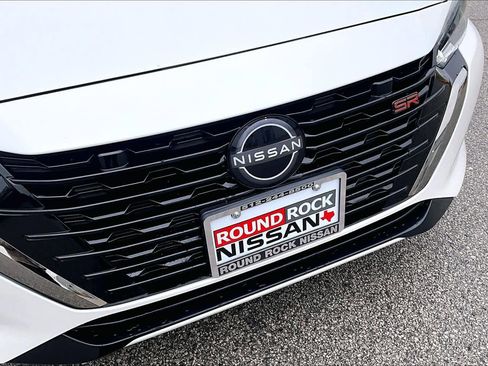 Certified 2025 Nissan Sentra SR image 28