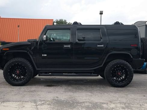 Used 2004 HUMMER H2 w/ Preferred Equipment Group AWD/4WD image 4