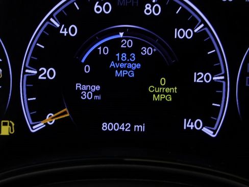 Used 2020 Jeep Grand Cherokee Limited w/ Luxury Group II image 26