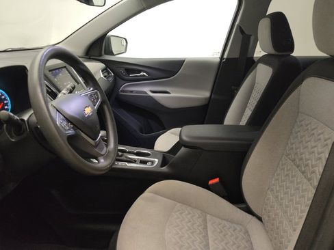 Used 2022 Chevrolet Equinox LS w/ LS Convenience Package FWD image 17