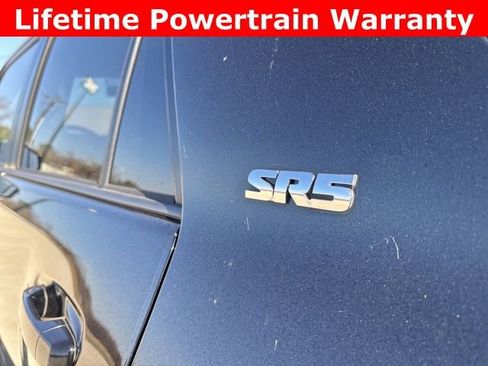 Used 2019 Toyota 4Runner SR5 image 9