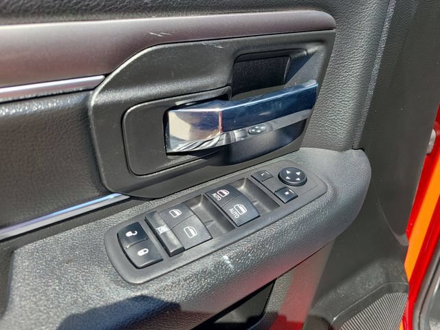 Used 2024 RAM 1500 Warlock RWD image 16