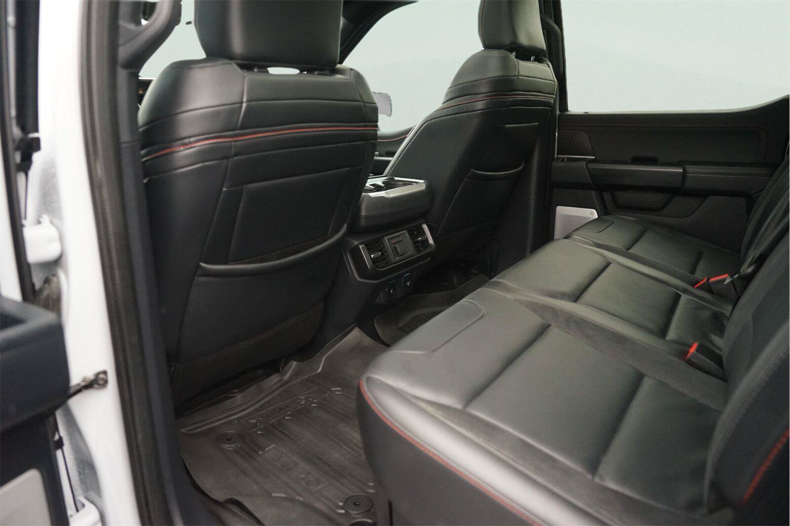 Used 2025 Ford F150 Raptor AWD/4WD image 12