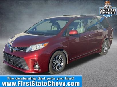Used 2019 Toyota Sienna XLE