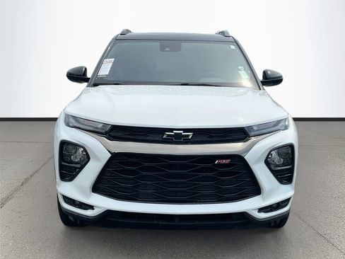 Used 2023 Chevrolet TrailBlazer RS AWD/4WD image 2