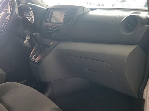 Used 2021 Nissan NV200 S FWD image 26