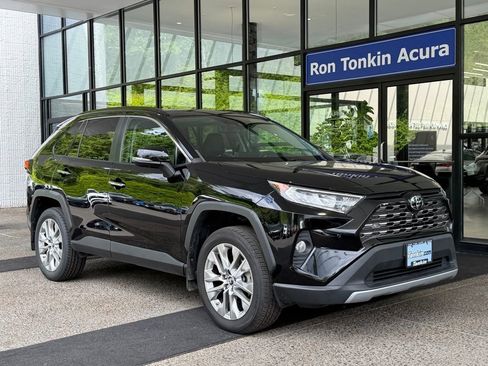 Used 2019 Toyota RAV4 Limited w/ Advanced Technology Package AWD/4WD image 1