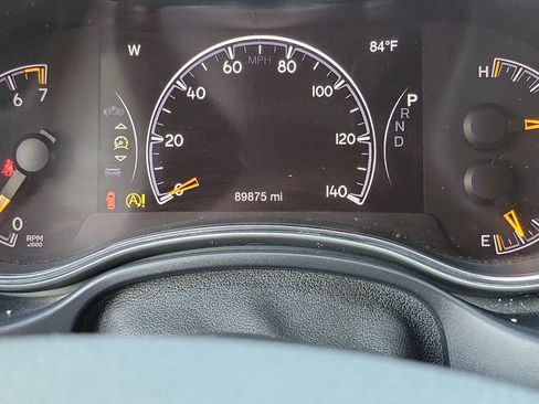 Certified 2018 Jeep Grand Cherokee Limited RWD image 9