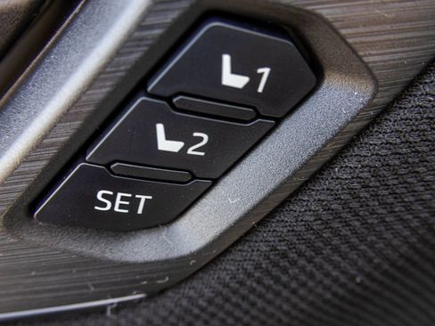 New 2026 Subaru Outback Limited XT AWD/4WD image 38
