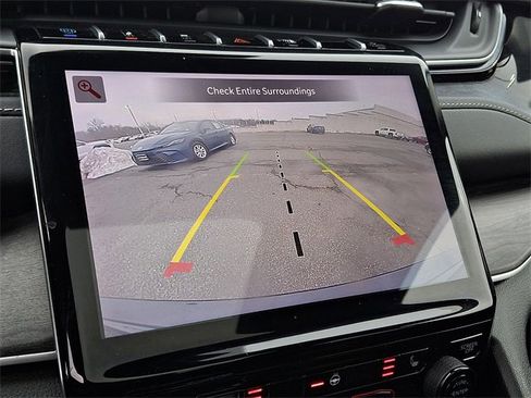 Used 2024 Jeep Grand Cherokee Limited 4xe image 19