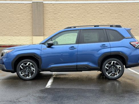 New 2026 Subaru Forester Premium image 7