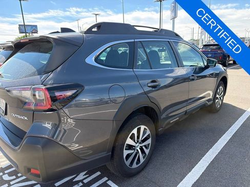 Used 2024 Subaru Outback AWD/4WD image 2