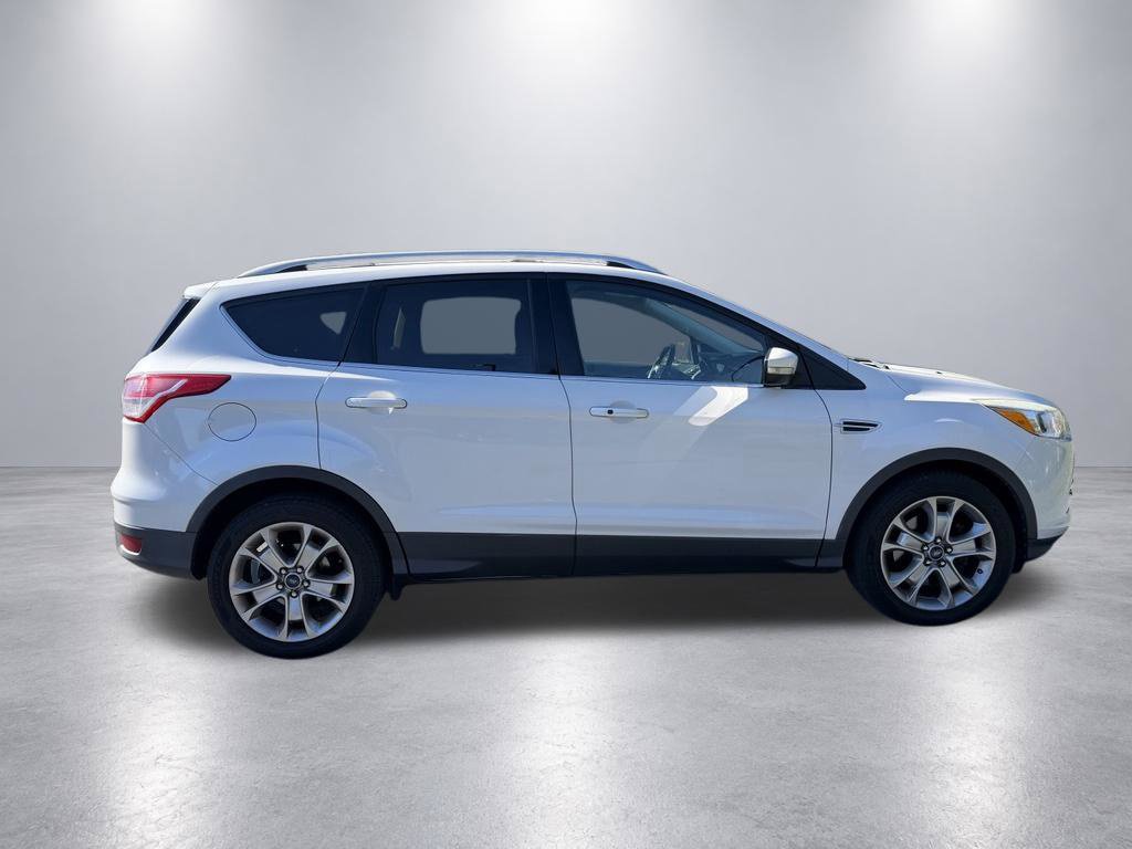 Used 2016 Ford Escape Titanium AWD/4WD image 8