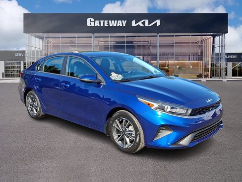 Certified 2024 Kia Forte LXS w/ LXS Technology Package FWD image 1