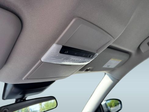 Certified 2025 Nissan Sentra S image 17