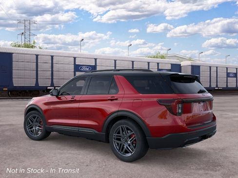 New 2026 Ford Explorer ST-Line w/ ST-Line Street Pack AWD/4WD image 4