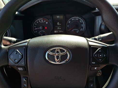 Used 2023 Toyota Tacoma SR AWD/4WD image 18