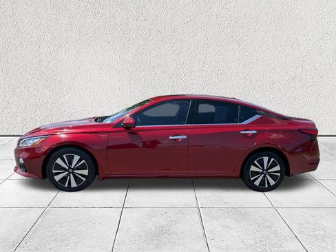 Used 2021 Nissan Altima 2.5 SL FWD image 6